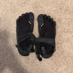 Vibram barefoot five finger shoes